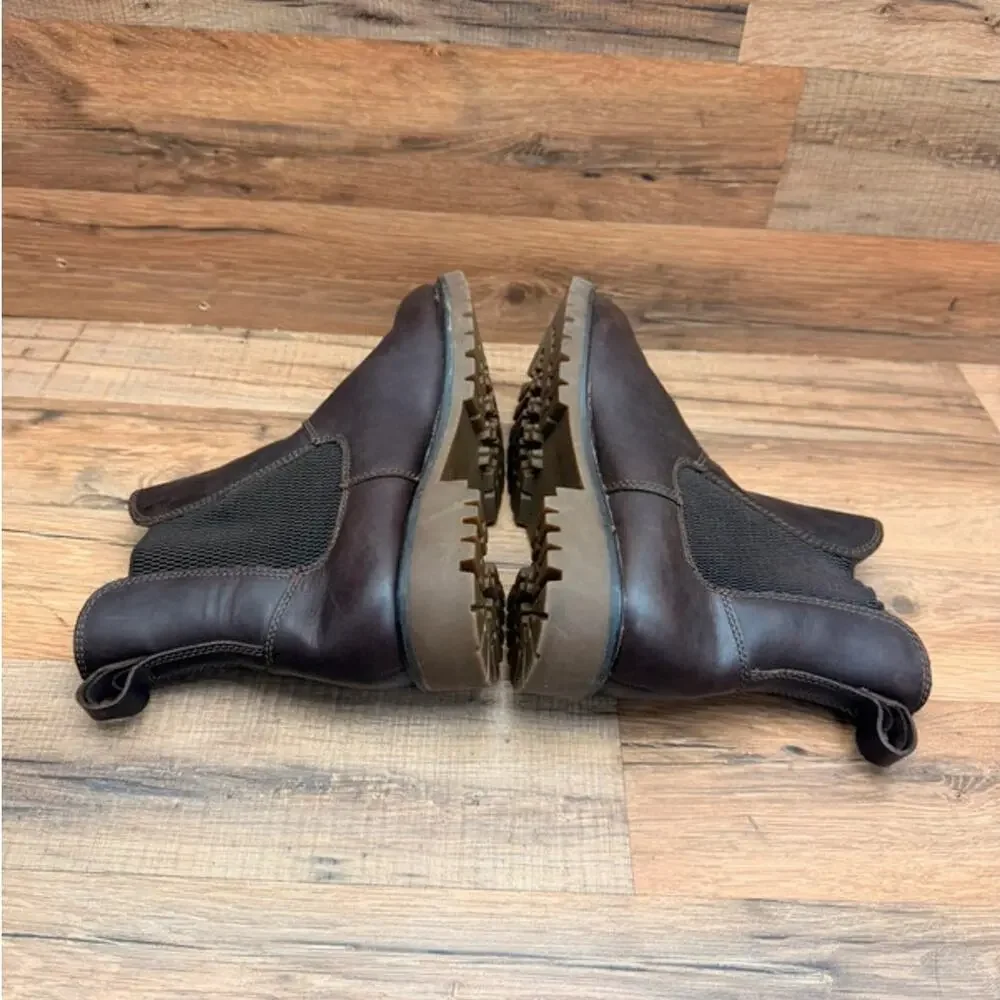 Eastland Women's size 7.5 Ida Chelsea Walnut Ankle Boot